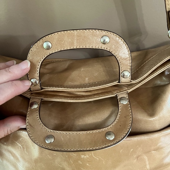 Antoni Lightly Distressed Leather Handbag -Latte - Picture 10 of 13